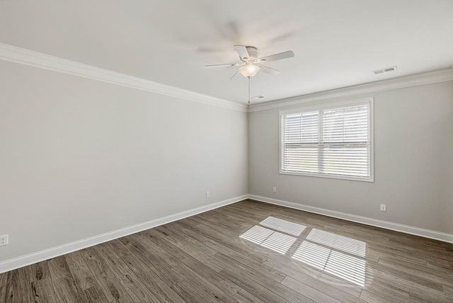 704 Ridgeville Crossing Drive, Inman, SC 29349