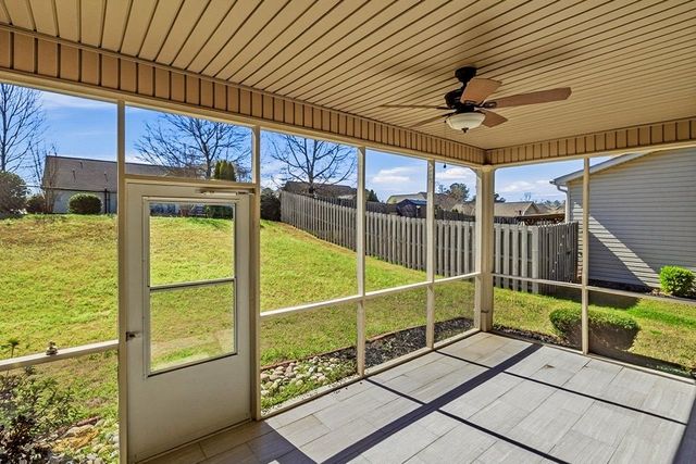 704 Ridgeville Crossing Drive, Inman, SC 29349