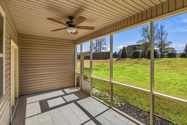 704 Ridgeville Crossing Drive, Inman, SC 29349