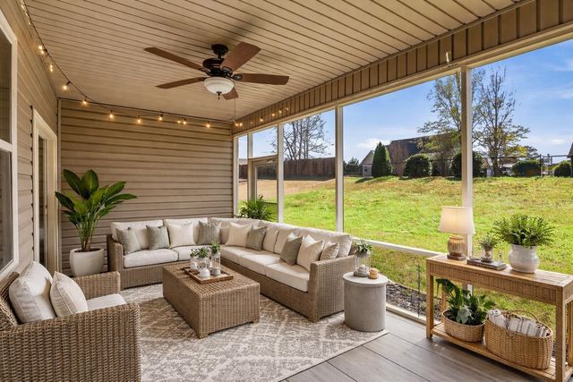 704 Ridgeville Crossing Drive, Inman, SC 29349