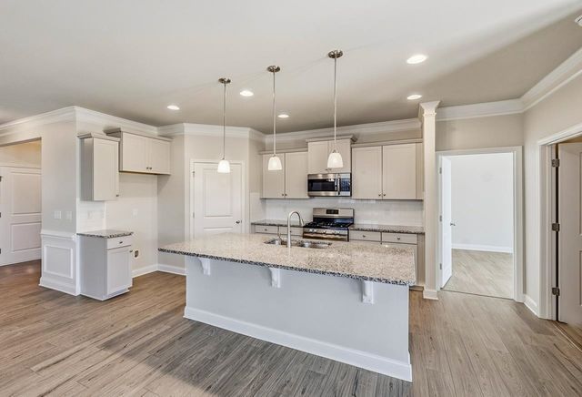 704 Ridgeville Crossing Drive, Inman, SC 29349