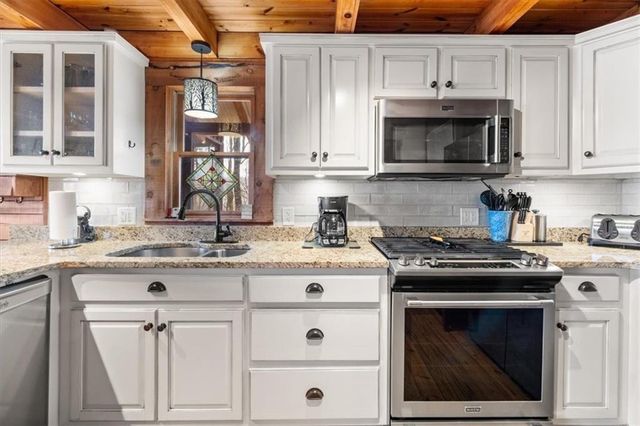 956 Sunrise Ridge, Jasper, GA 30143