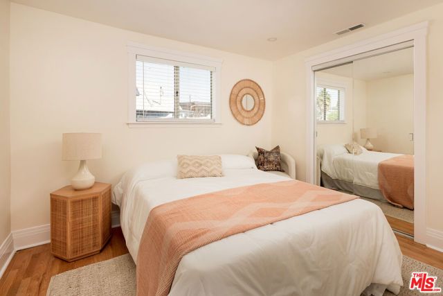6190 Mesa Avenue, Los Angeles, CA 90042