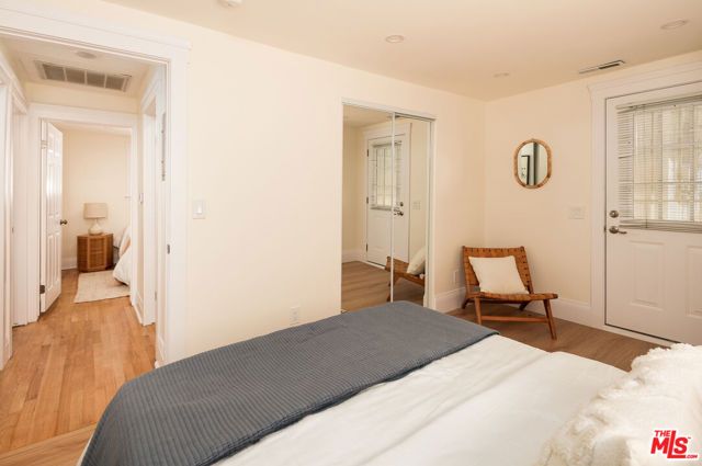 6190 Mesa Avenue, Los Angeles, CA 90042