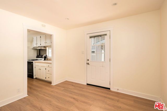 6190 Mesa Avenue, Los Angeles, CA 90042