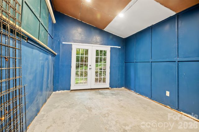 48 Gold Finch Lane, Maggie Valley, NC 28751