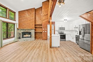 48 Gold Finch Lane, Maggie Valley, NC 28751