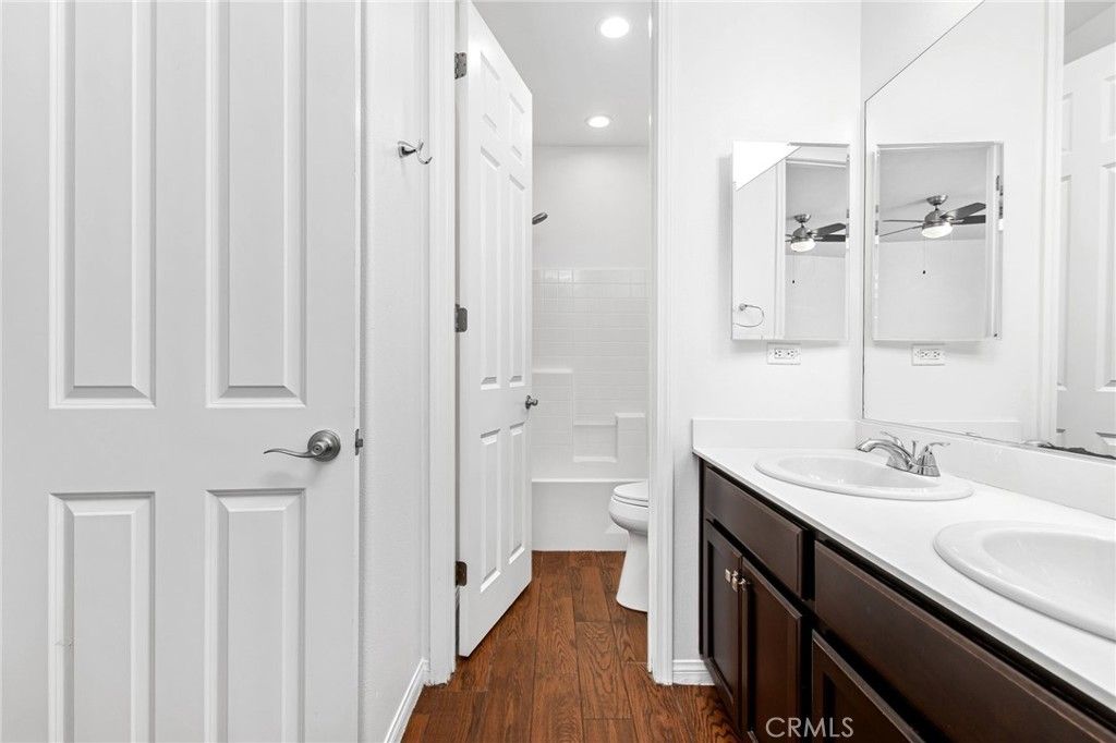 Image 19 of property listing at 24764 Hidden Hills Drive, Menifee, CA 92584
