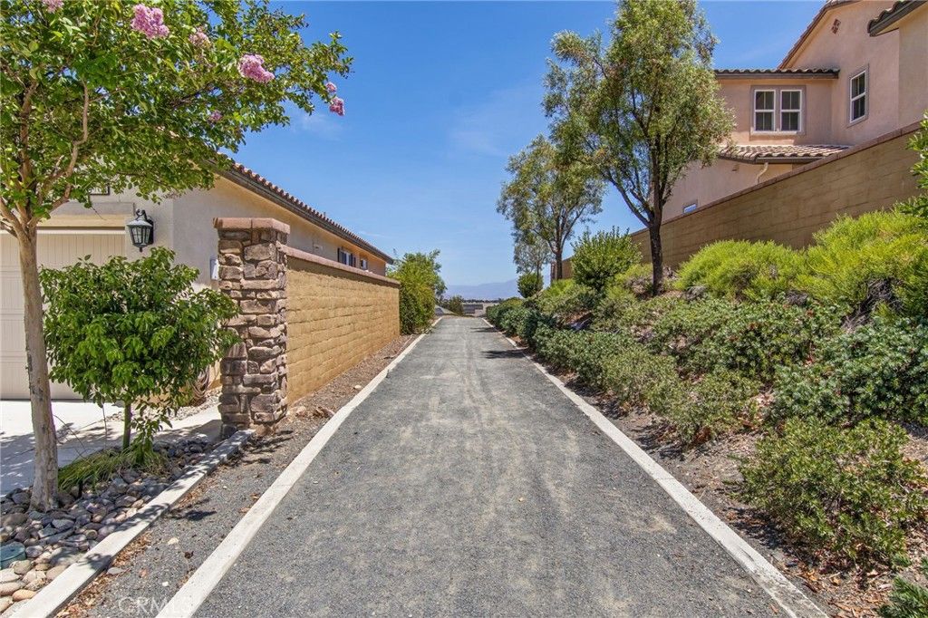 Image 36 of property listing at 24764 Hidden Hills Drive, Menifee, CA 92584