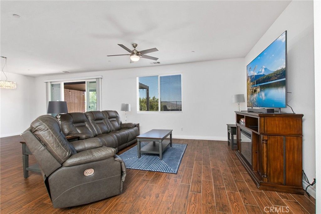 Image 4 of property listing at 24764 Hidden Hills Drive, Menifee, CA 92584