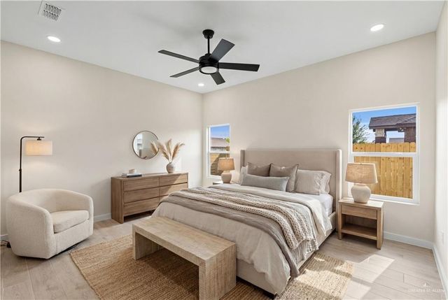 2328 Thornton Avenue, Mission, TX 78574