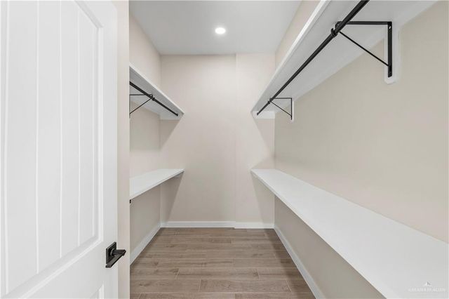 2328 Thornton Avenue, Mission, TX 78574