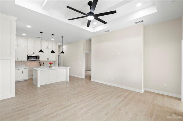 2328 Thornton Avenue, Mission, TX 78574