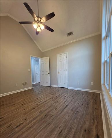 2800 Cove Crossing Drive, Lawrenceville, GA 30045