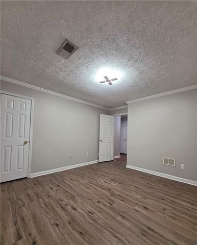 2800 Cove Crossing Drive, Lawrenceville, GA 30045