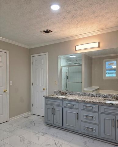 2800 Cove Crossing Drive, Lawrenceville, GA 30045
