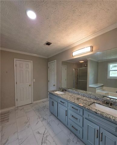 2800 Cove Crossing Drive, Lawrenceville, GA 30045
