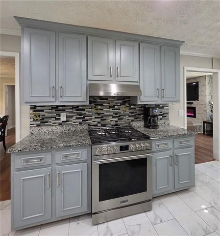2800 Cove Crossing Drive, Lawrenceville, GA 30045