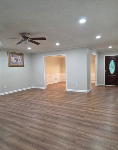 2800 Cove Crossing Drive, Lawrenceville, GA 30045