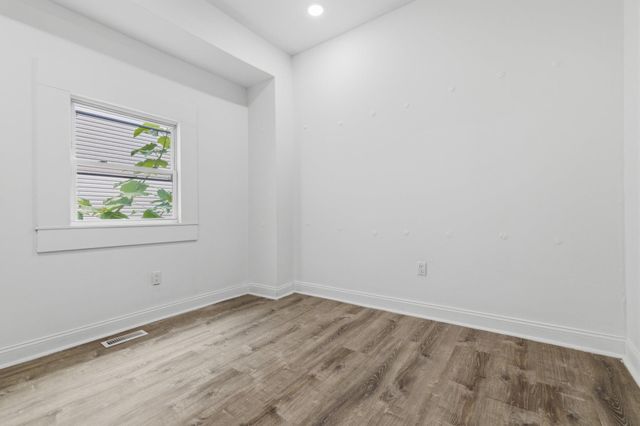 654 N 36TH ST, Philadelphia, PA 19104