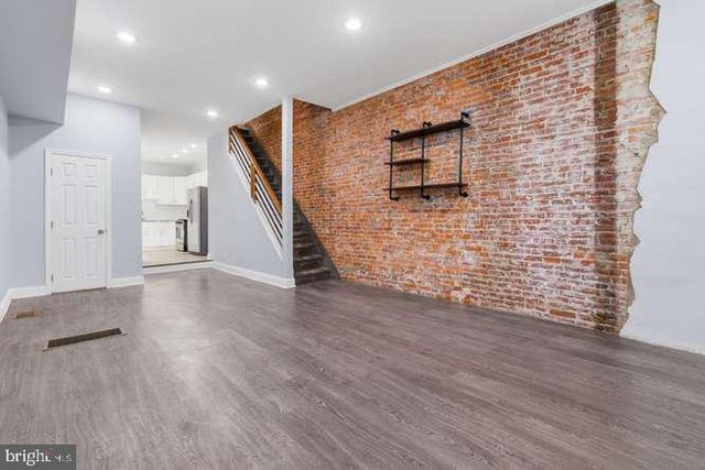 654 N 36TH ST, Philadelphia, PA 19104