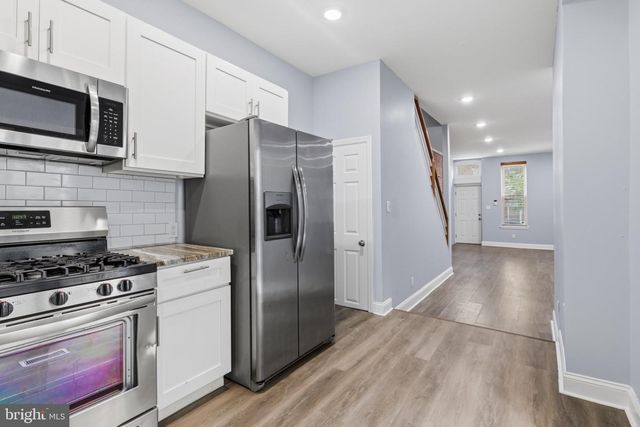 654 N 36TH ST, Philadelphia, PA 19104