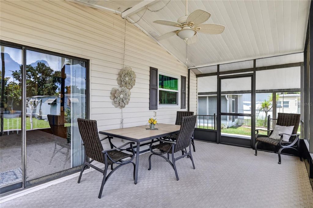 Image 25 of property listing at 572 TAMMI DRIVE, Leesburg, FL 34788