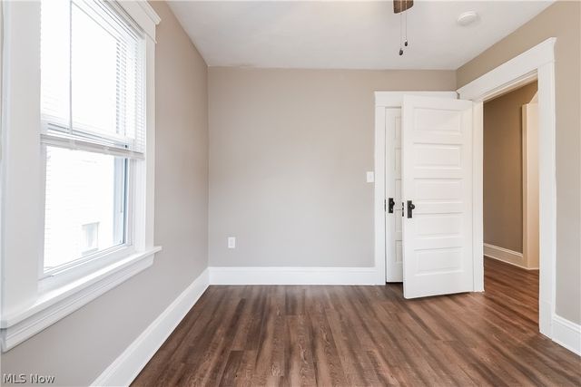 1376 Gladys Avenue, Lakewood, OH 44107