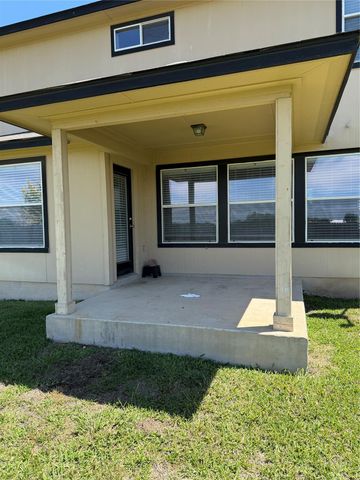 225 Hyltin ST, Hutto, TX 78634