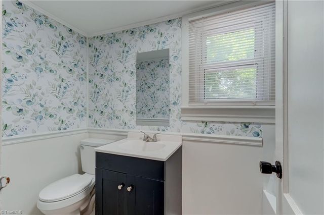 1322 Maryland Avenue, Eden, NC 27288