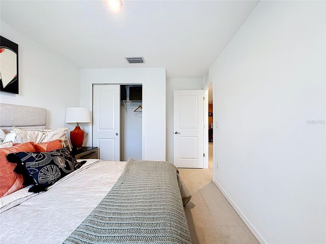 8429 LUNAR SKYE ST, Sarasota, FL 34241
