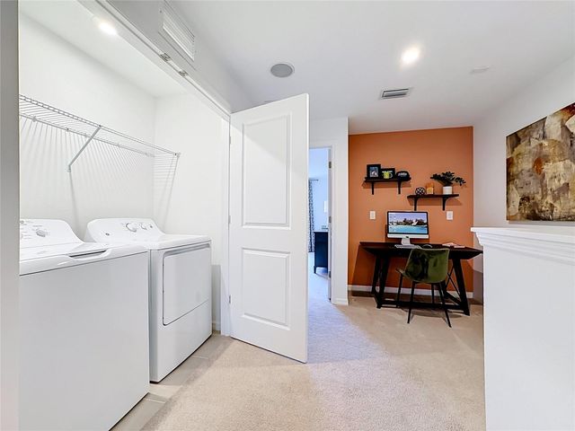 8429 LUNAR SKYE ST, Sarasota, FL 34241