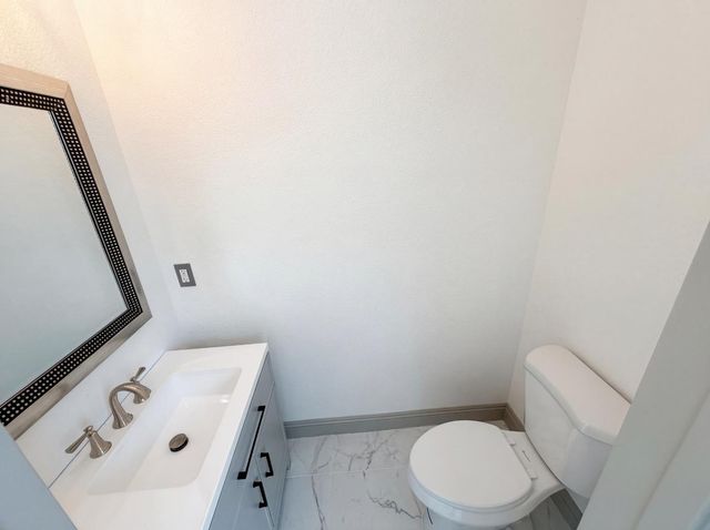 14537 Mira Vista Ln, Lockeford, CA 95237