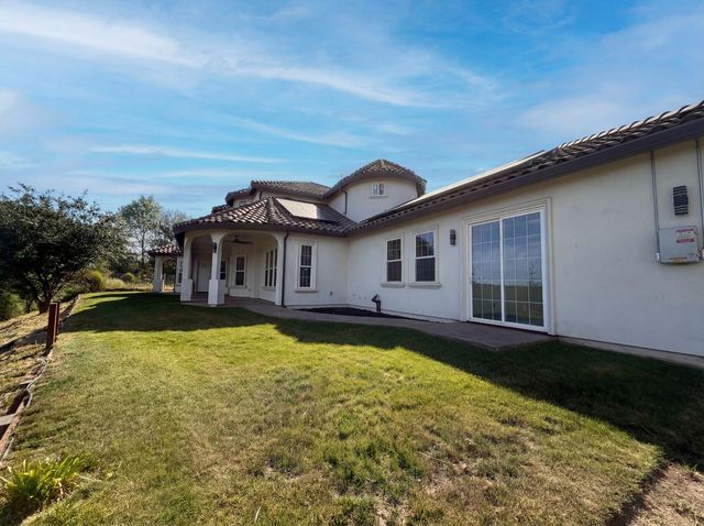 14537 Mira Vista Ln, Lockeford, CA 95237