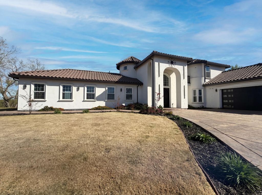 14537 Mira Vista Ln, Lockeford, CA 95237