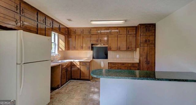 1007 Leeward Lane, Jonesboro, GA 30238