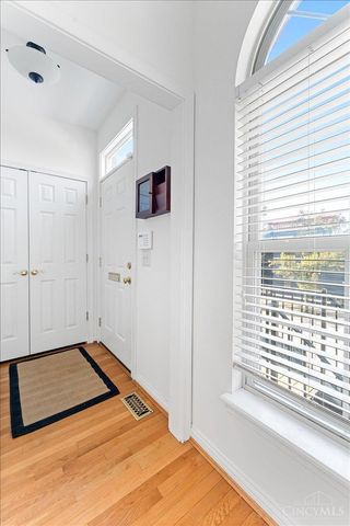 130 Mulberry Street, Cincinnati, OH 45202