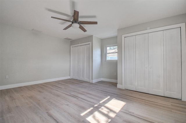 140 89TH AVENUE NE, St Petersburg, FL 33702