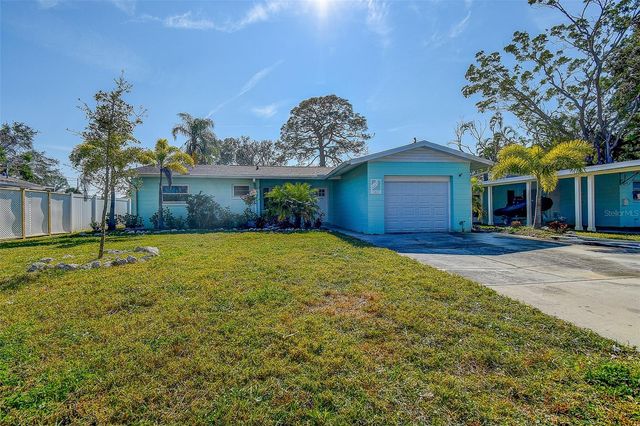 140 89TH AVENUE NE, St Petersburg, FL 33702