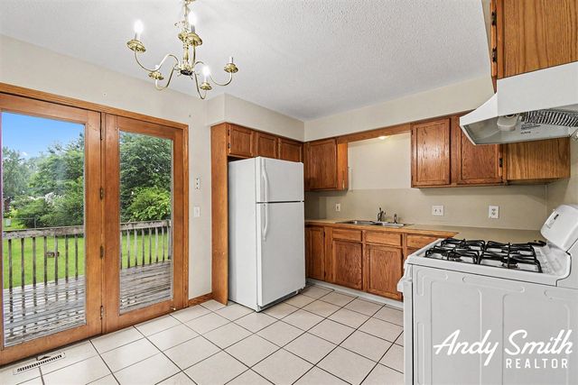 400-402 60th Street, Grand Rapids, MI 49548