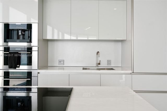 18975 Collins Ave 1104, Sunny Isles Beach, FL 33160