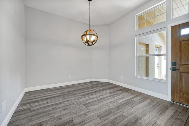 1224 LAKE BLUE CIRCLE, Apopka, FL 32703