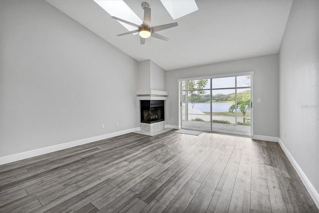 1224 LAKE BLUE CIRCLE, Apopka, FL 32703