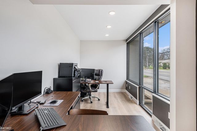 8127 Miller Road, Swartz Creek, MI 48473