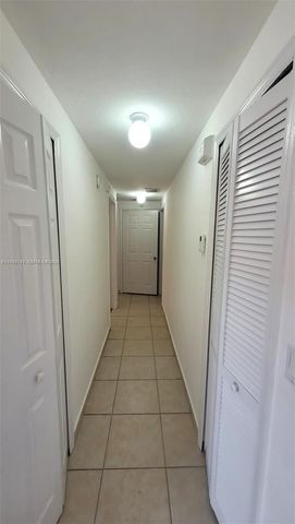 7241 NW 174th Ter 103, Hialeah, FL 33015