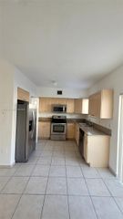 7241 NW 174th Ter 103, Hialeah, FL 33015