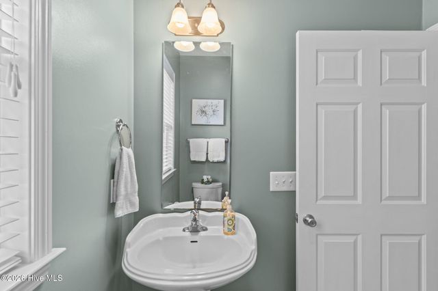 5154 Elton Drive SE, Southport, NC 28461