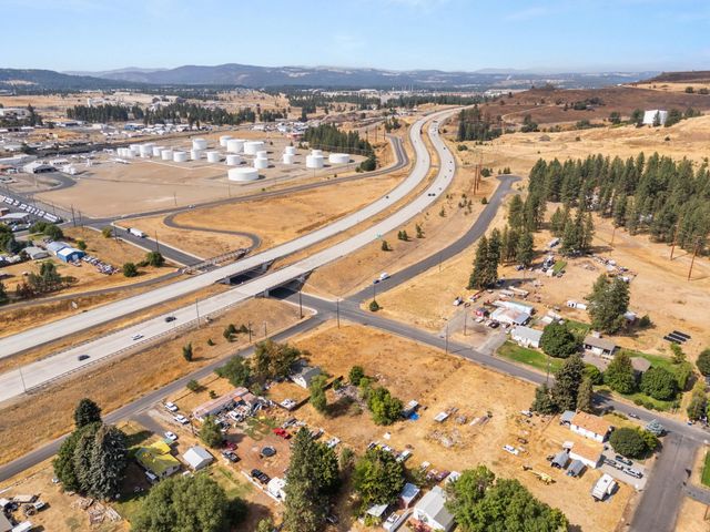 3902 E Lincoln Rd, Spokane, WA 99217