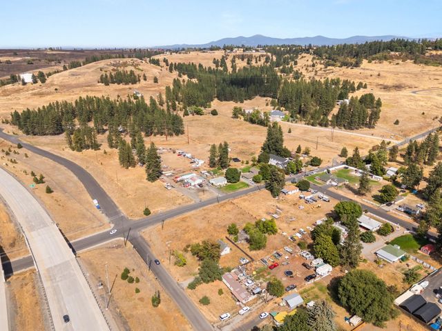 3902 E Lincoln Rd, Spokane, WA 99217