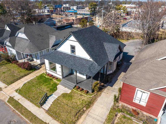 2096 LINDEN AVE, Memphis, TN 38104